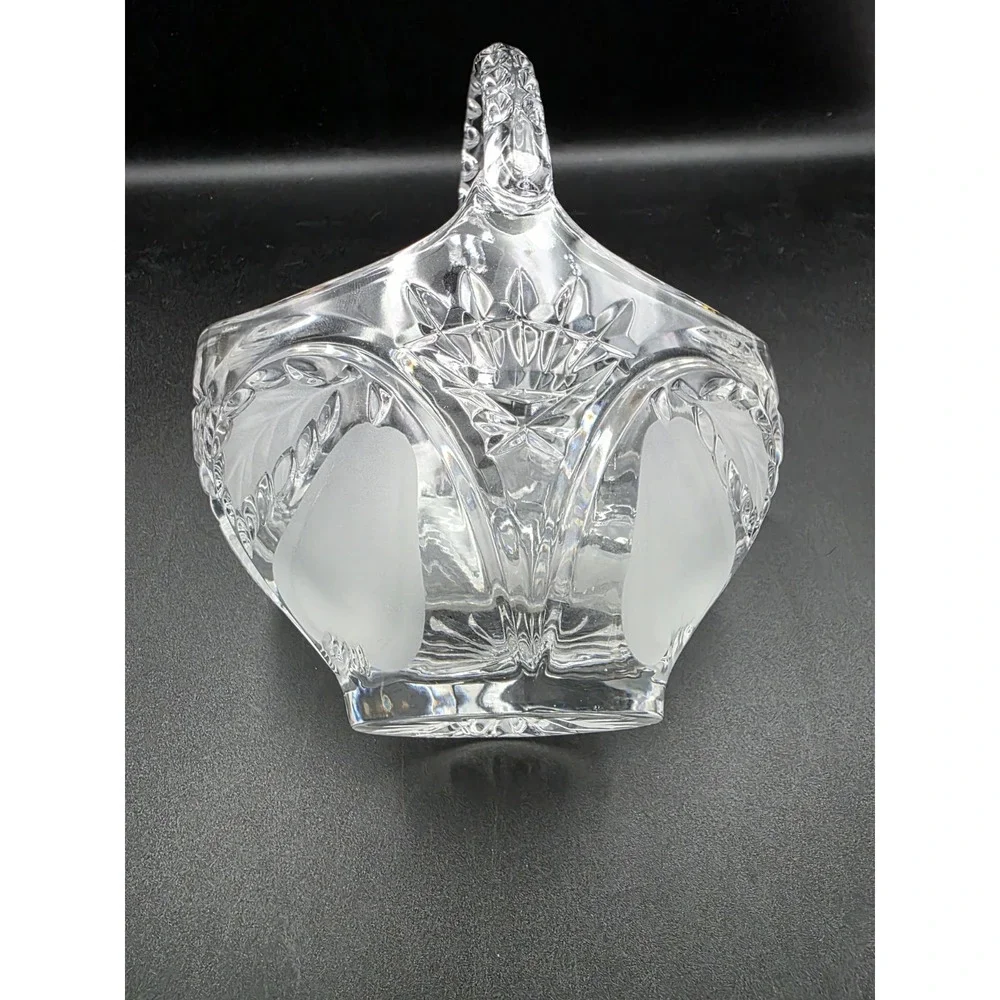 Bohemian Lead Crystal Basket Cut & Frosted‎ Pear Design 8